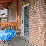Apartment Messenahe